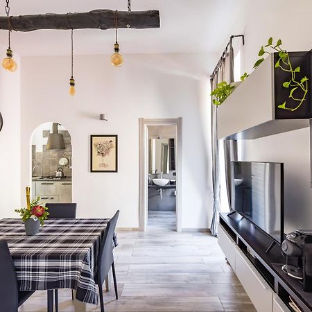 Palazzo Mormando - Modern Apartment Napoli Dış mekan fotoğraf
