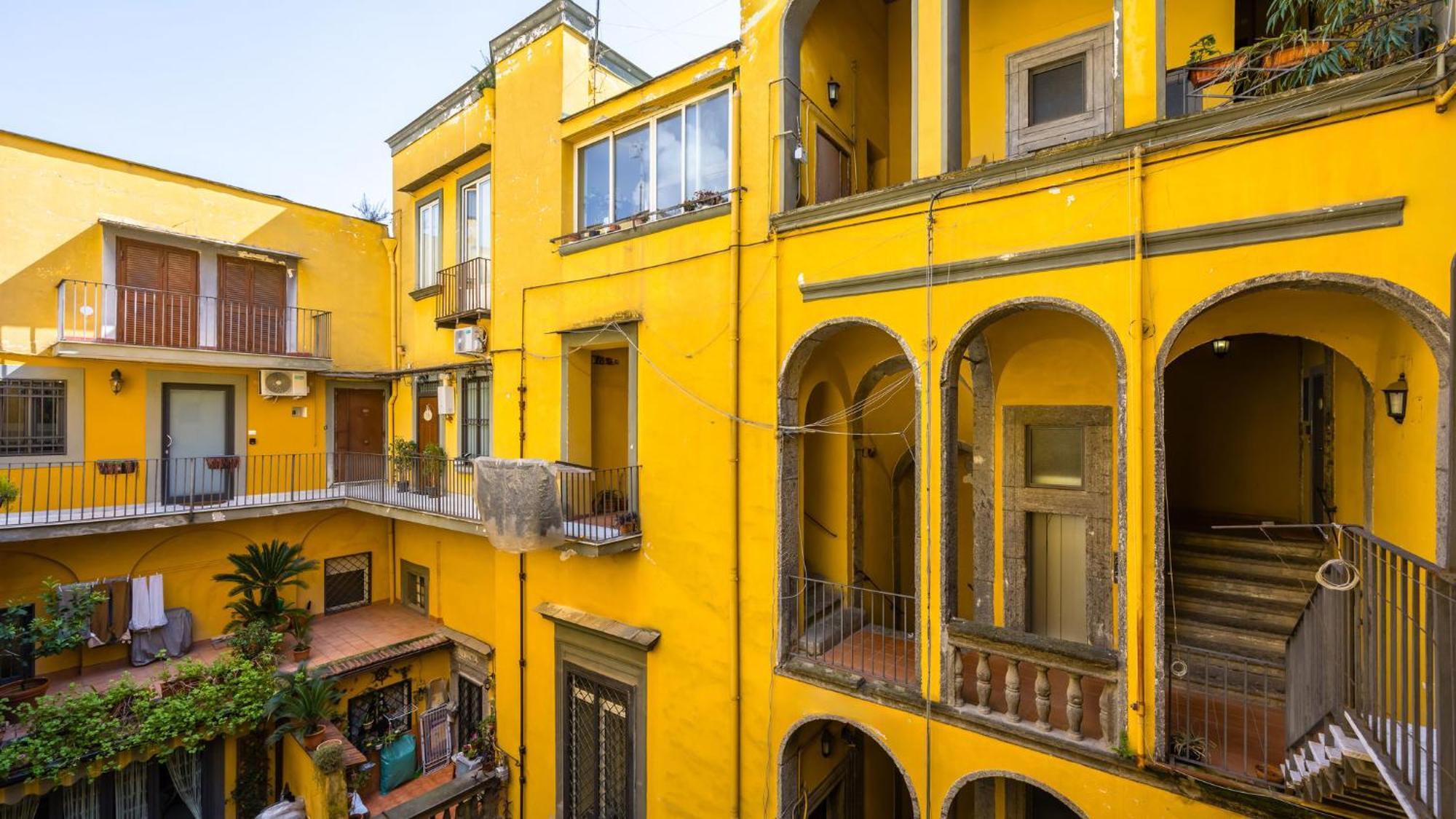 Palazzo Mormando - Modern Apartment Napoli Dış mekan fotoğraf