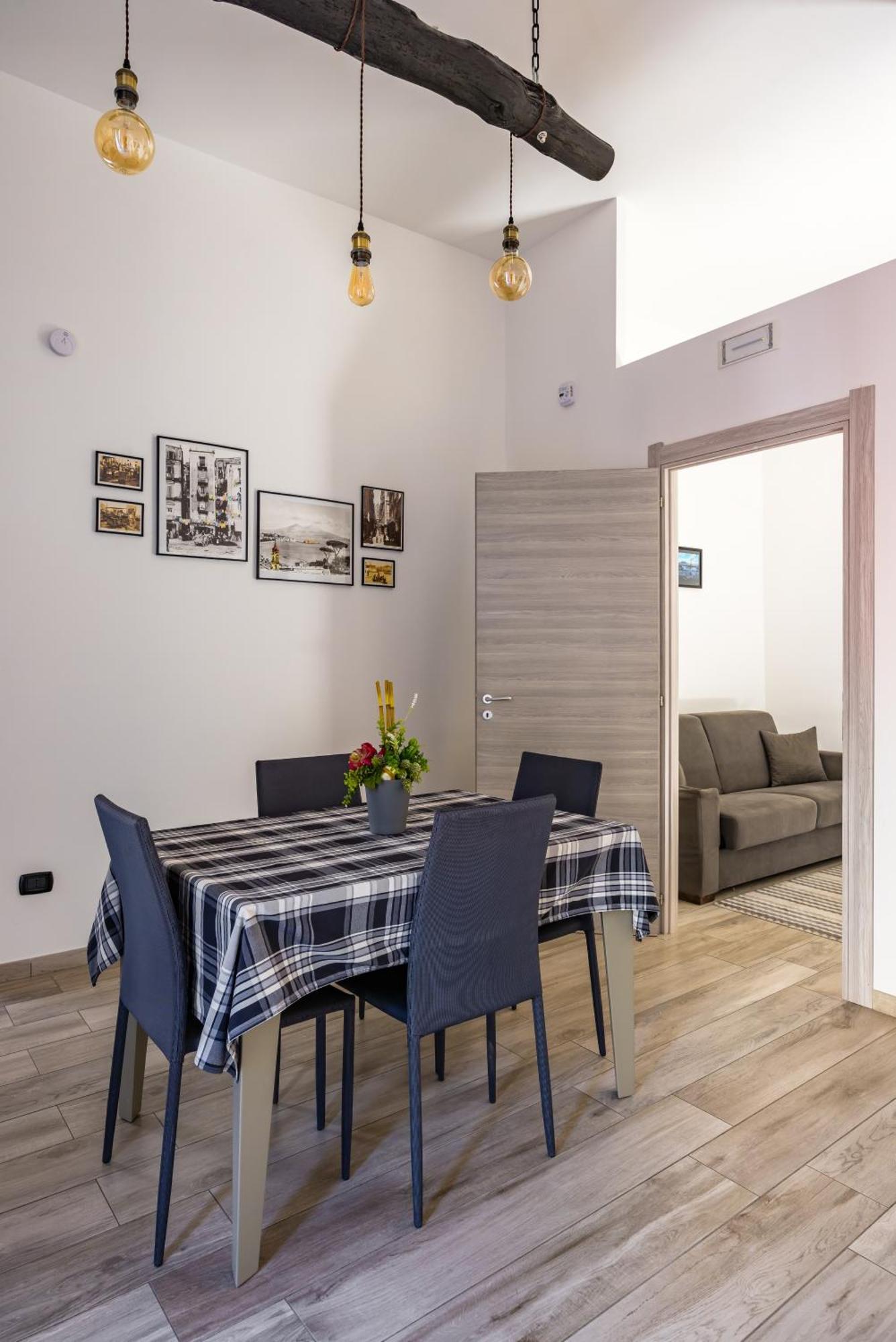 Palazzo Mormando - Modern Apartment Napoli Dış mekan fotoğraf